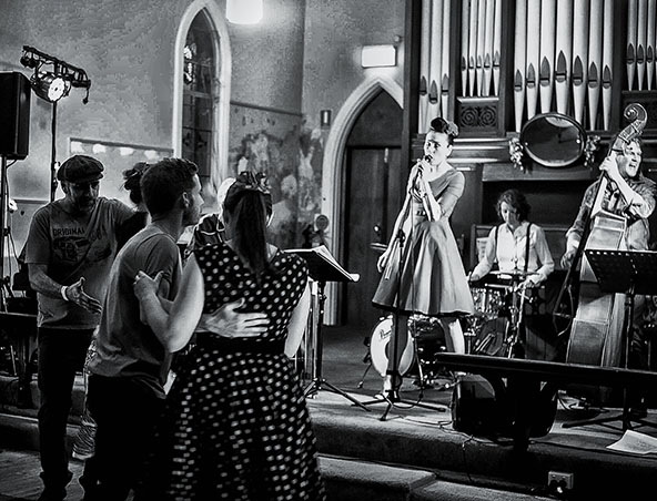 Rachael Brady And The Moonshine Special, rock 'n' roll band in Sydney, photo 2