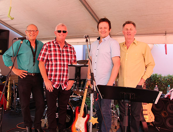 The Vauxhalls, rock 'n' roll band in Sydney, photo 2