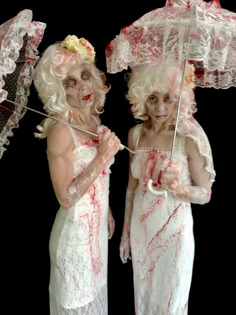 Horror Brides, roving entertainer in Sydney, photo 2