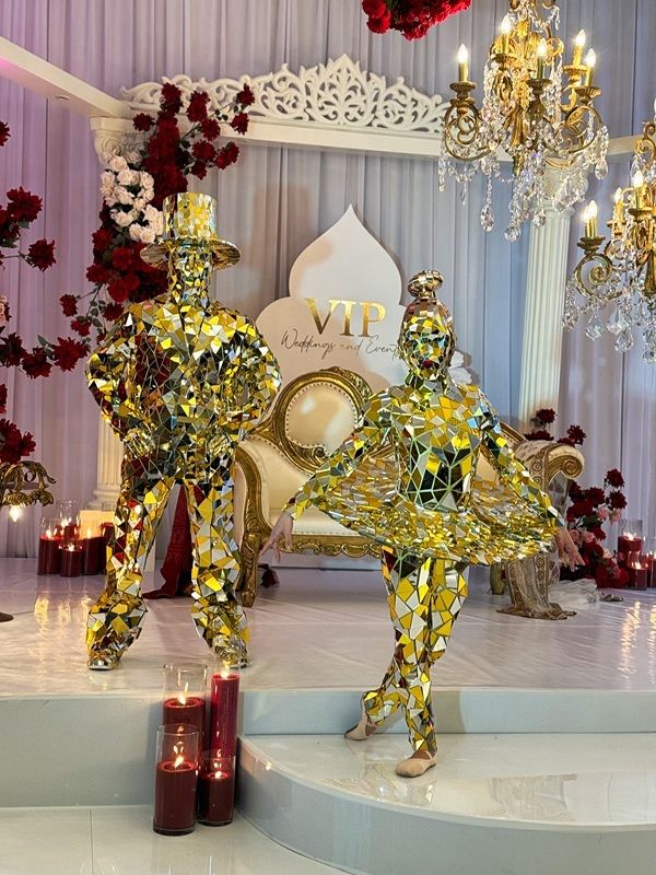 Mirror Ballerina & Mirror Man, roving entertainer in Sydney