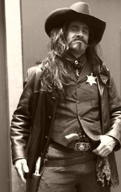 Wild Bill Hickok, roving entertainer in Sydney, photo 2