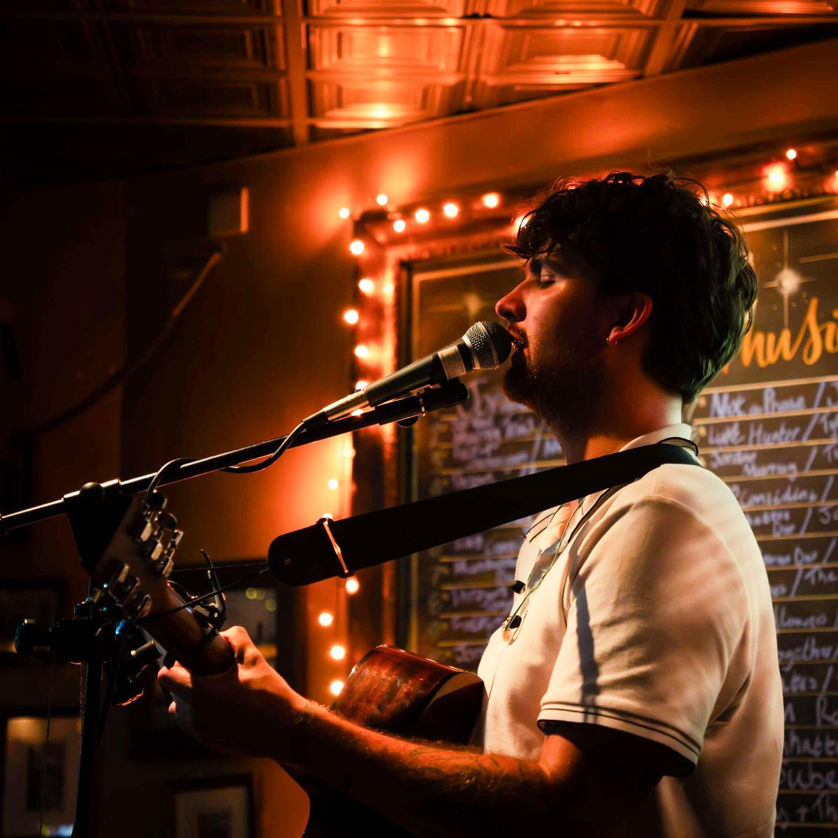 Sam Appleby, singer in Sydney