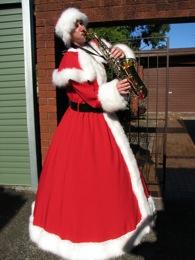 Segue, saxophone player in Sydney, photo 2