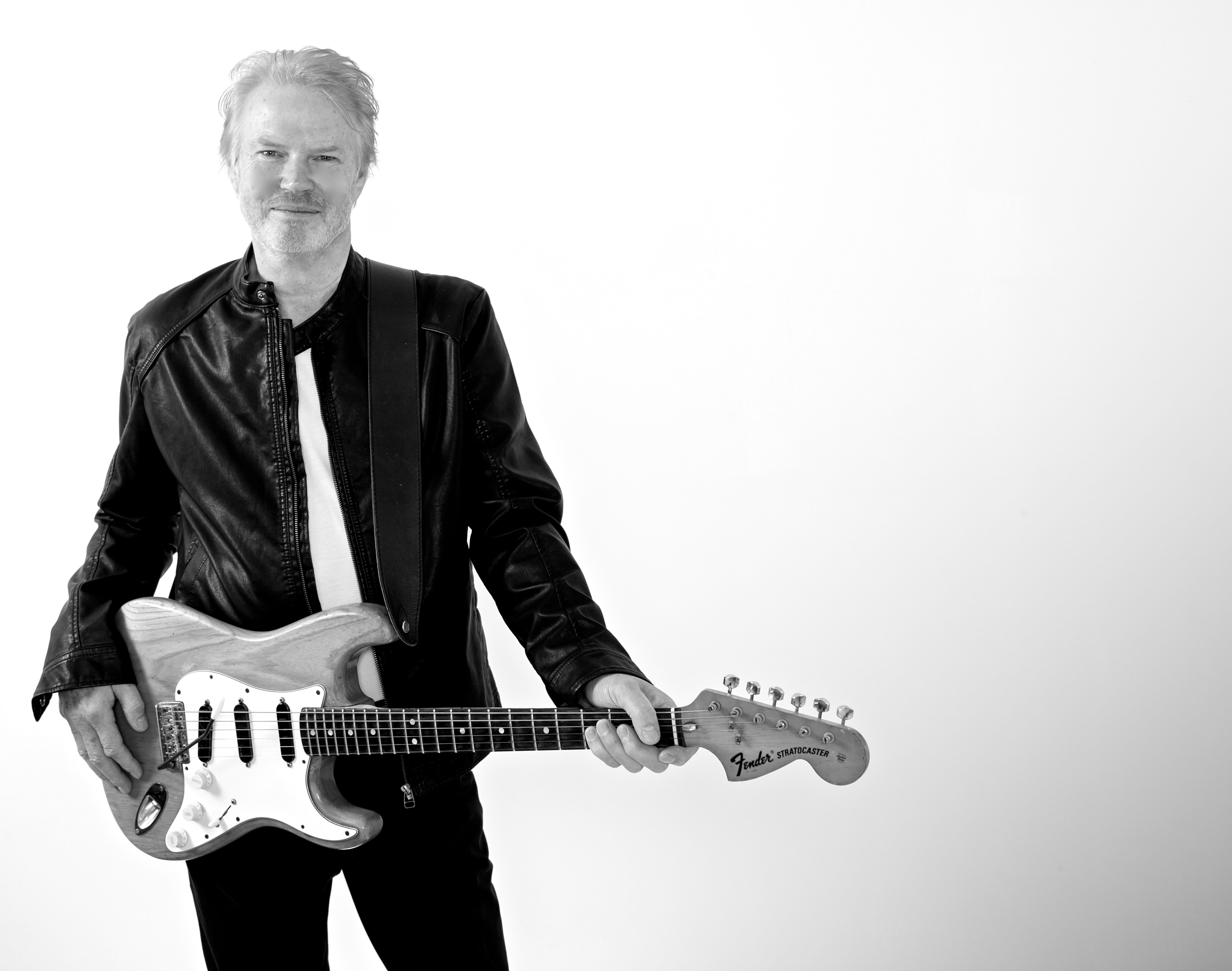 Chris Venn, singer in Sydney