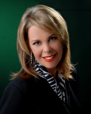 Sue Perry, singer in Sydney