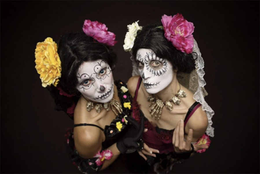 Día de los Muertos, stilt walker in Sydney, photo 3