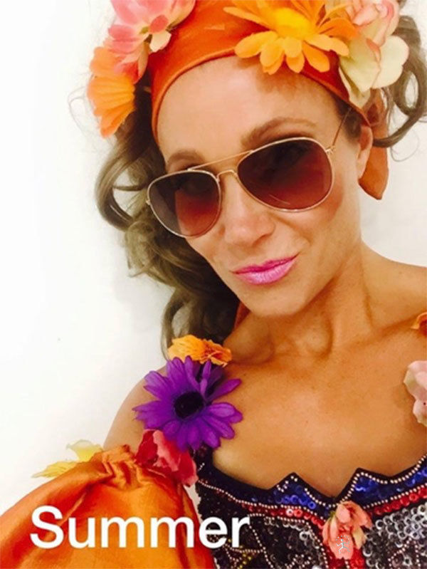 Havana Beauties, stilt walker in Sydney