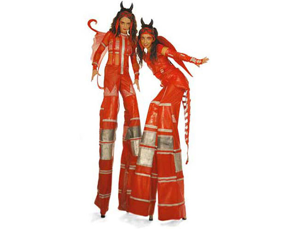 Sydney Stilt Walkers Dare Devils, live in Sydney, photo 3