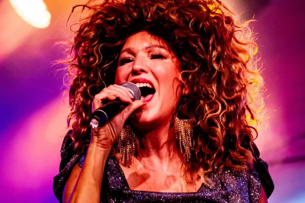 Ultimate Tina- The Tina Turner Experience, tribute band in Sydney, photo 3