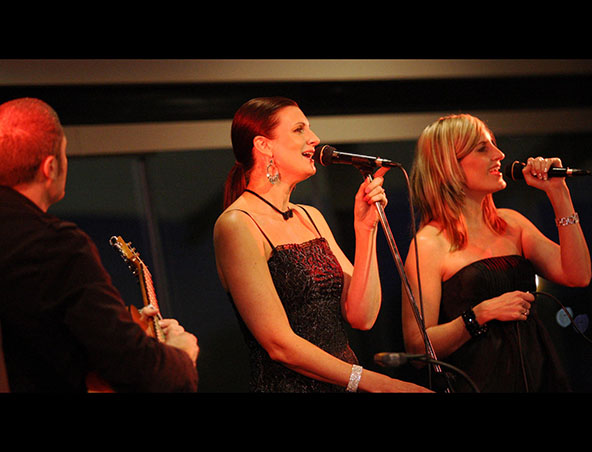 Tatum, musical trio in Sydney, photo 2