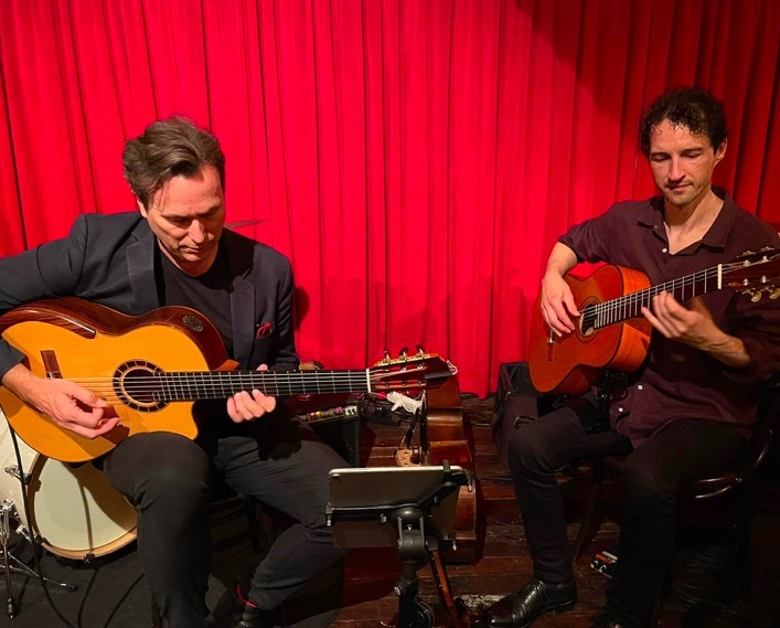 Gavin Libotte Guitar, wedding band in Sydney, photo 2