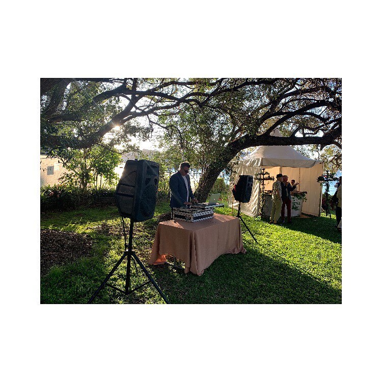Sydney Wedding DJs, wedding band in Sydney