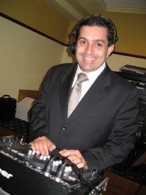 DJ Jimmy V, wedding dj in Sydney