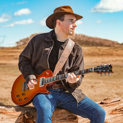 Owen Smith, singer-songwriter in Tamworth, photo 2