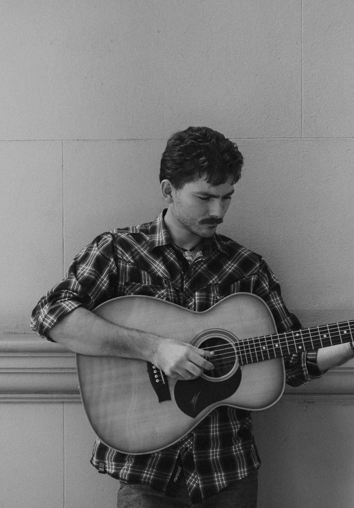 Tané-Rua, singer-songwriter