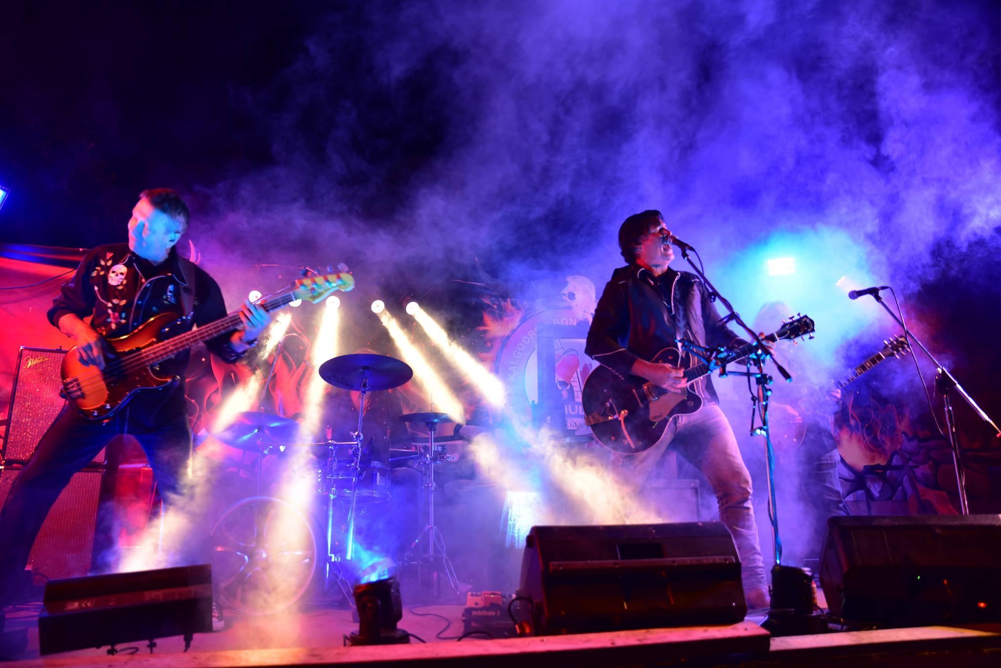 THE SHEDS, pub band in Perth, photo 3