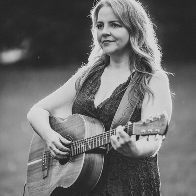 Melanie Martin, country singer in Toowoomba, photo 2