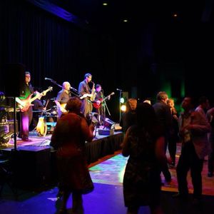 Slow Train Coming, cover band in Toowoomba, photo 2