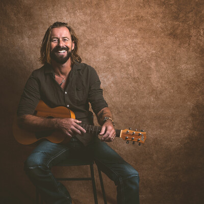 Ben Penna Music, singer-songwriter in Townsville, photo 2