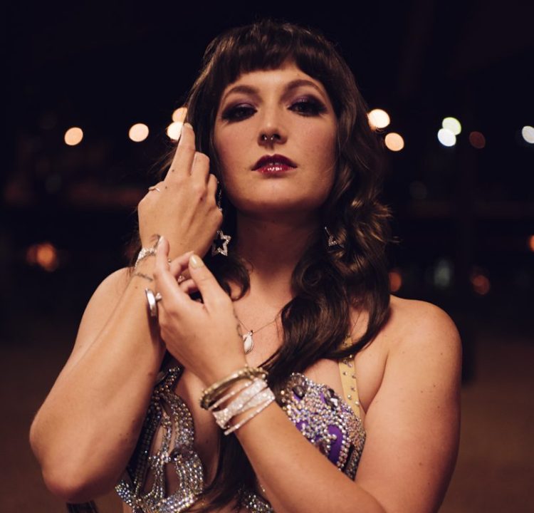 Belly Dancer, live in Townsville
