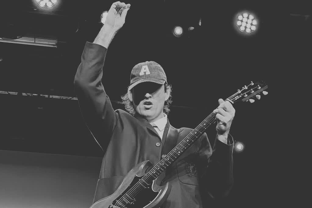 Let There Be Rock - AC/DC Tribute, tribute band, photo 2