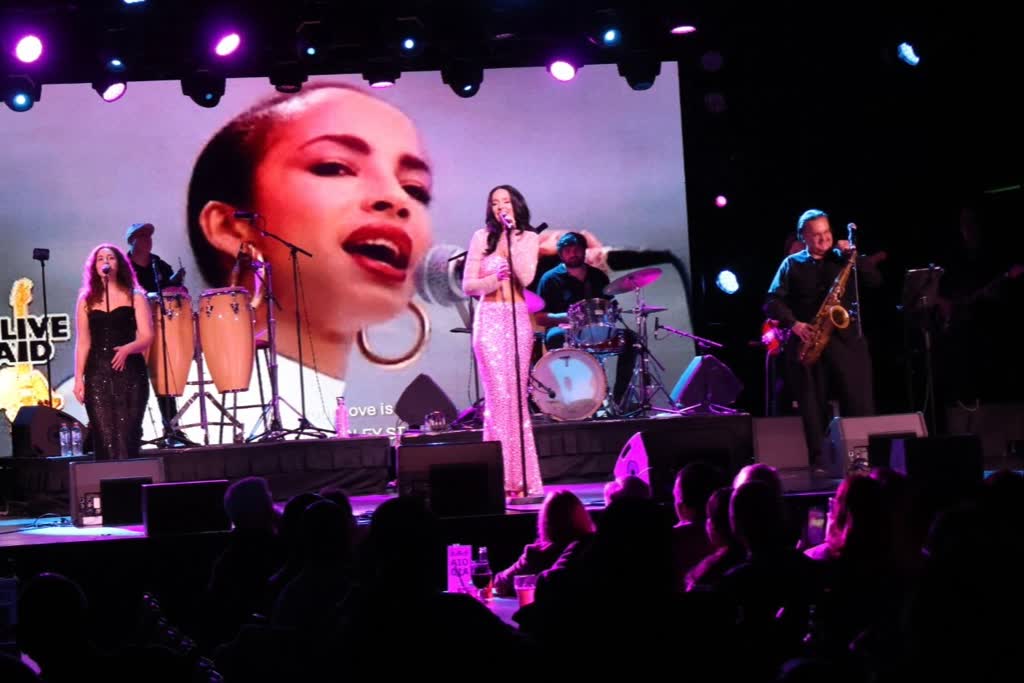 Sade: The Live Experience, tribute band