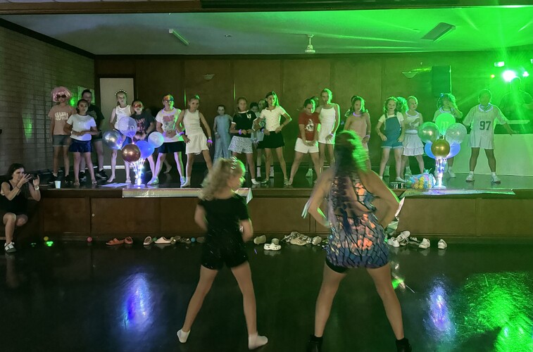MEU Dance, dancer in Tuggerah, photo 3