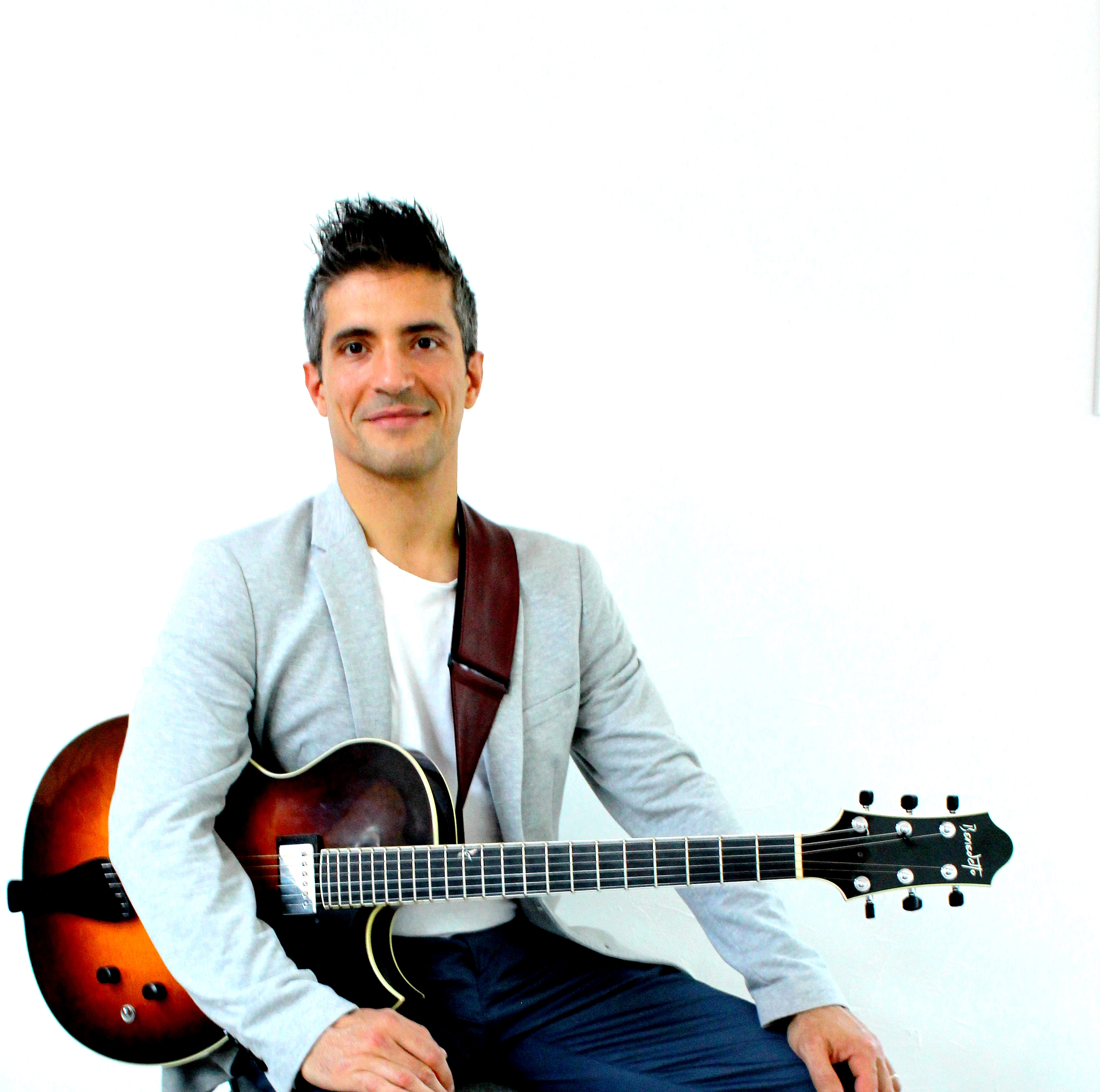 VALERIO FIORINI, jazz guitarist in Perth, photo 2