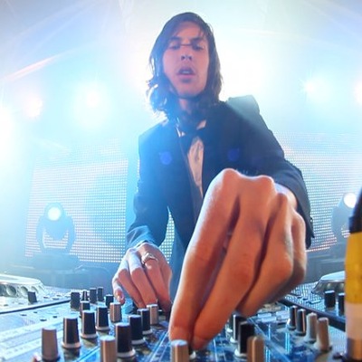 Generik, dj in VIC