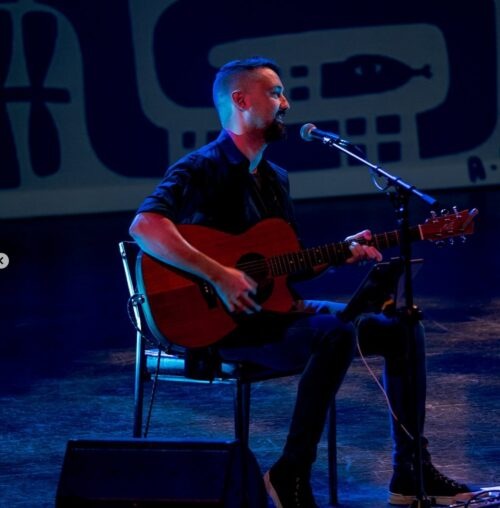 David Tweedie, guitarist in VIC
