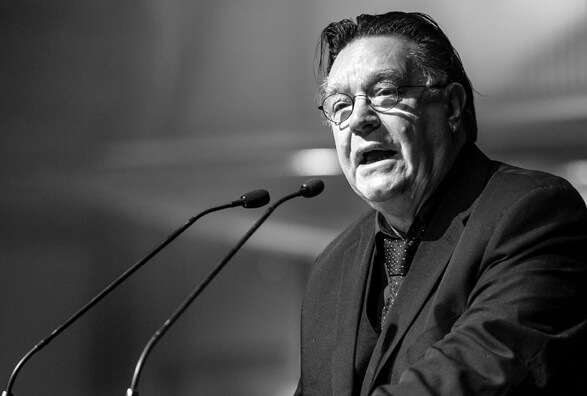 Bryan Dawe, keynote speaker in VIC, photo 2