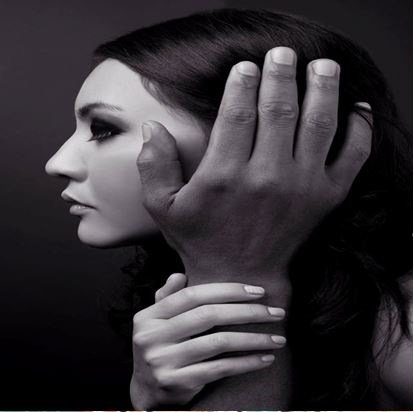 Dawn Ho, singer in VIC