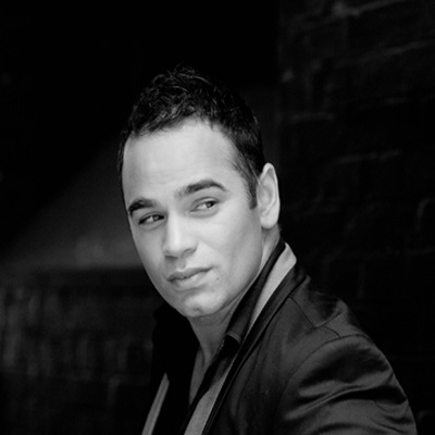 Gary Pinto, singer in VIC