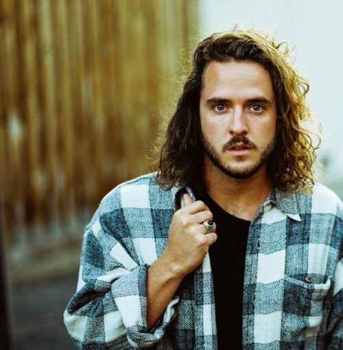 Jackson Thomas, singer in VIC