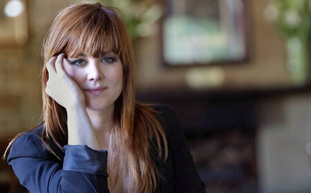 Vanessa Amorosi, singer in VIC