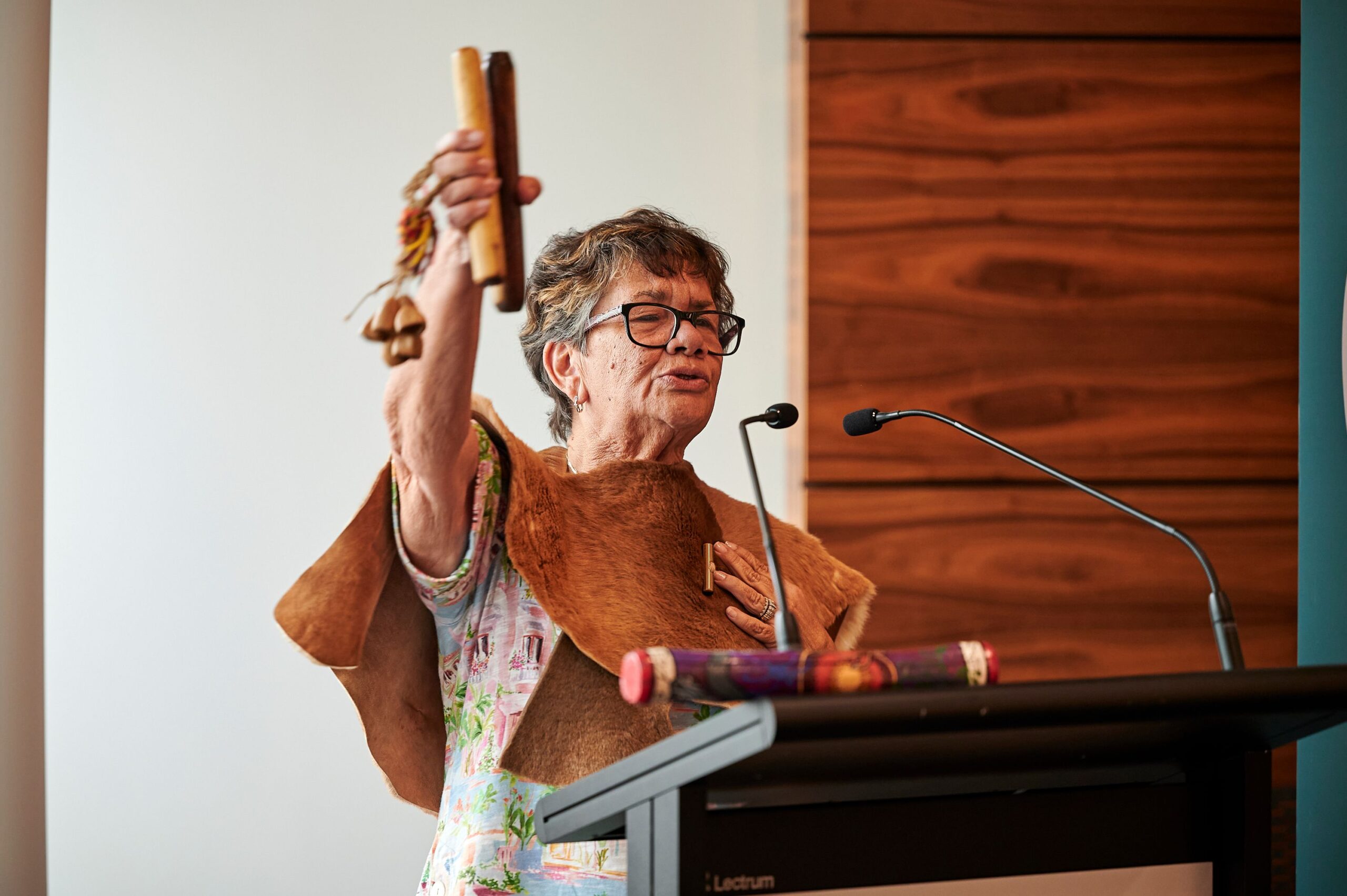 Robyn Collard, aboriginal & torres strait islander entertainers in WA, photo 2