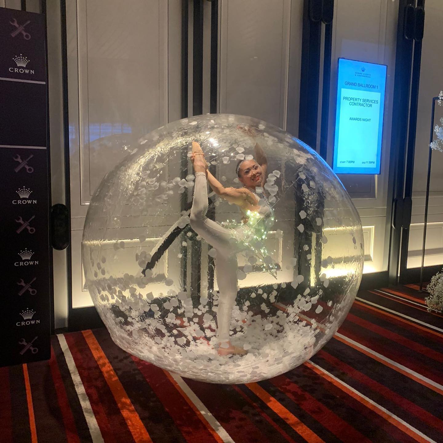Ballerinas In Bubbles, circus act in WA, photo 3
