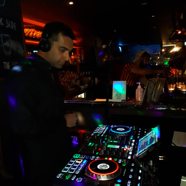DJ Rob Mark, live in WA, photo 2