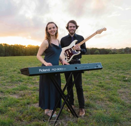 Bryn and Melody, musical duo in WA