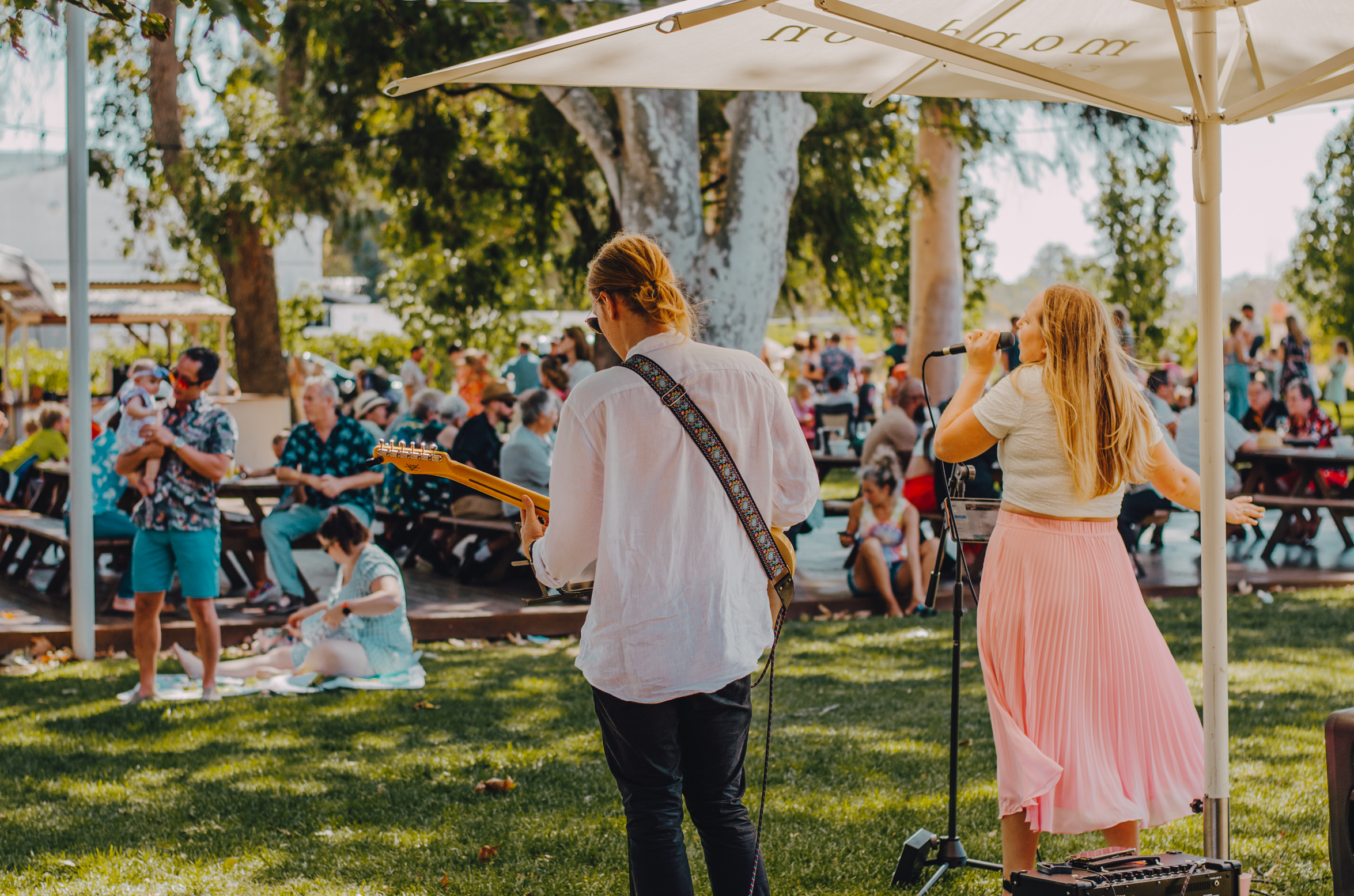 Day Dreams Duo, musical duo in WA
