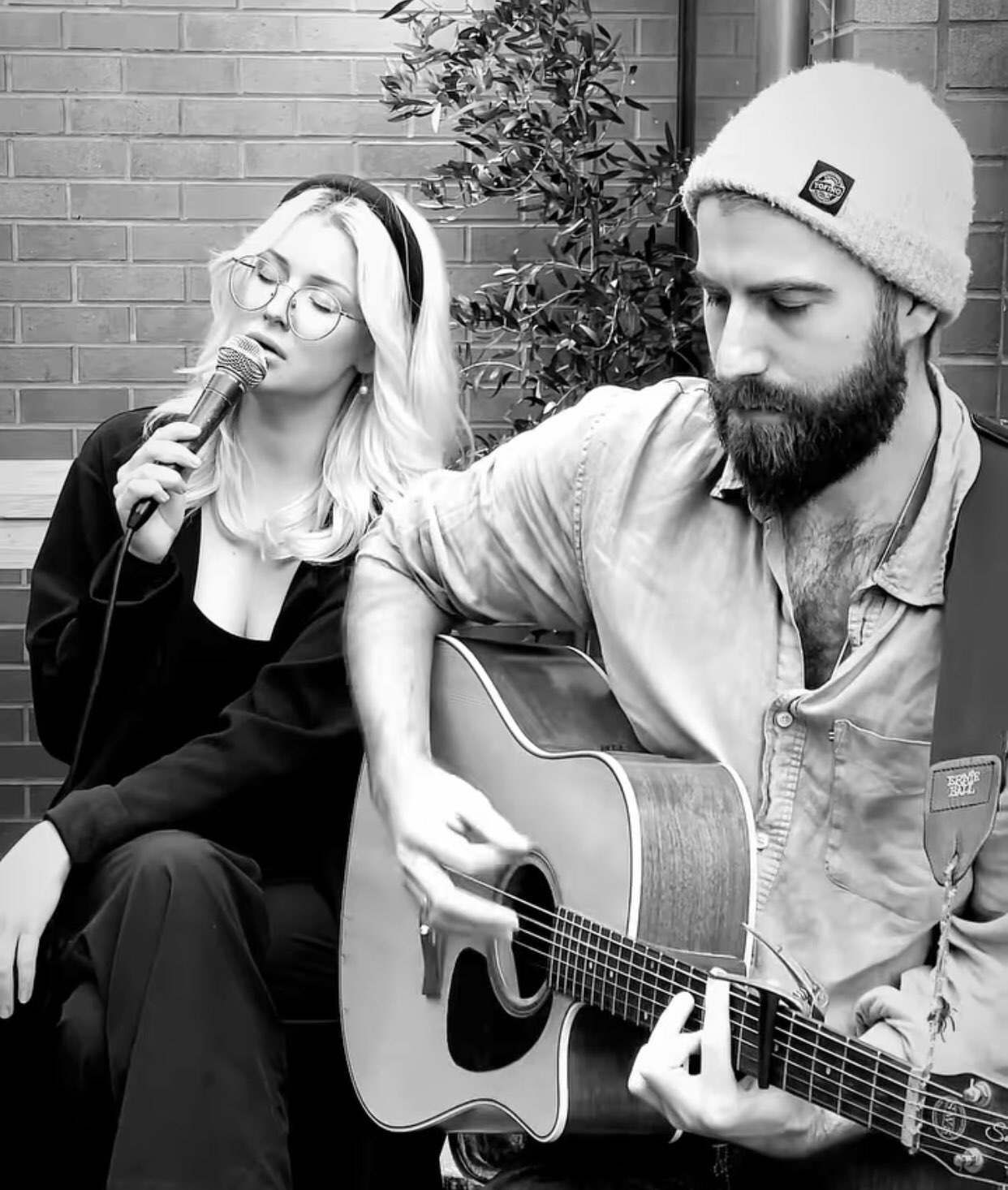 Hannah & Palle, musical duo in WA, photo 2