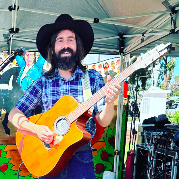 Dave Kent, musical soloist in WA, photo 2