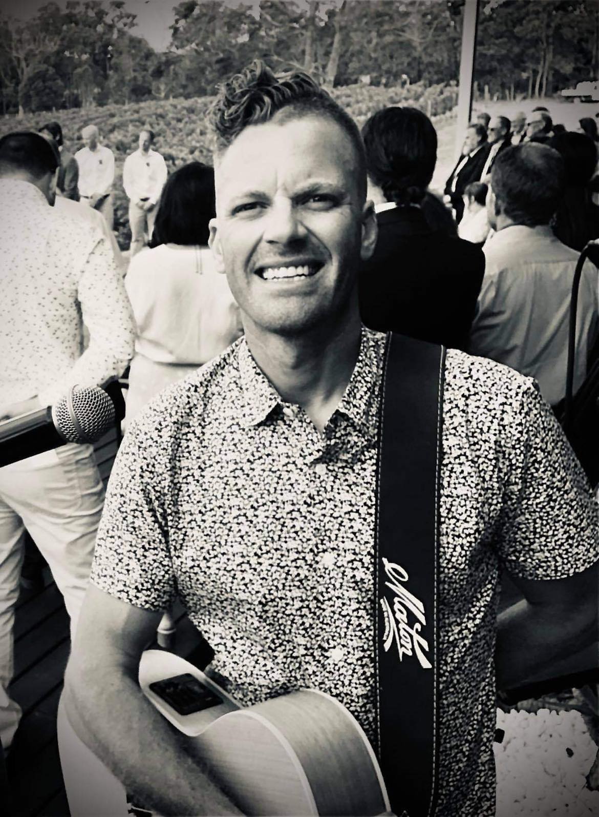 Scott Bourne, musical soloist in WA, photo 2