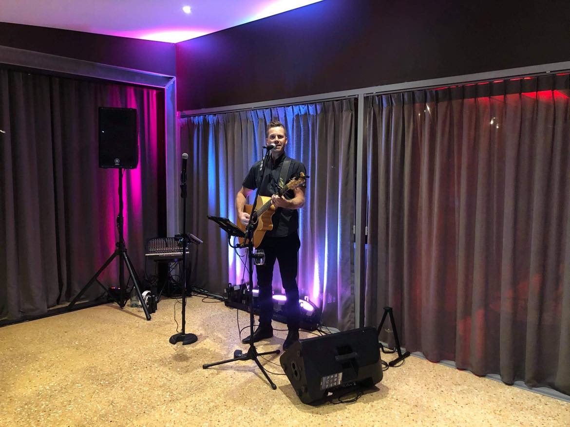 Scott Bourne, musical soloist in WA, photo 3