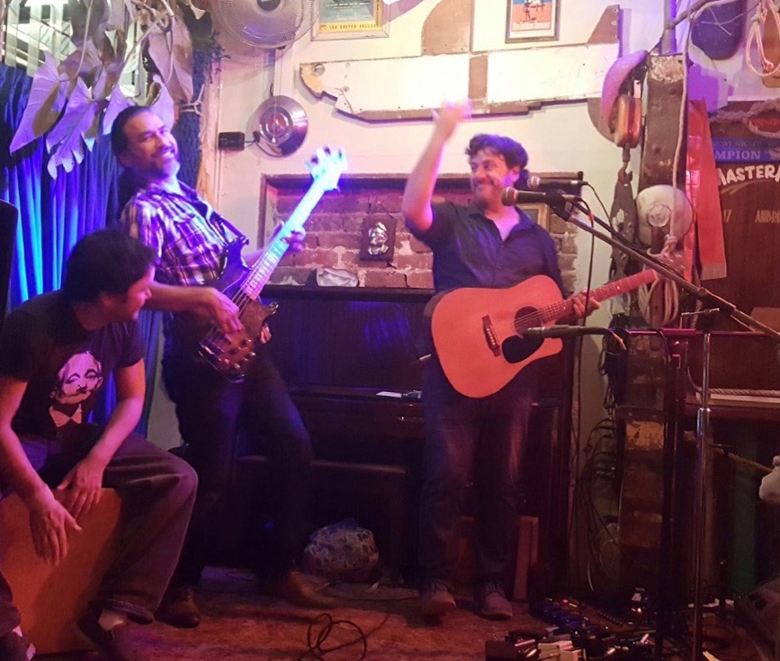 Julius Lutero Band, musical trio in WA, photo 2