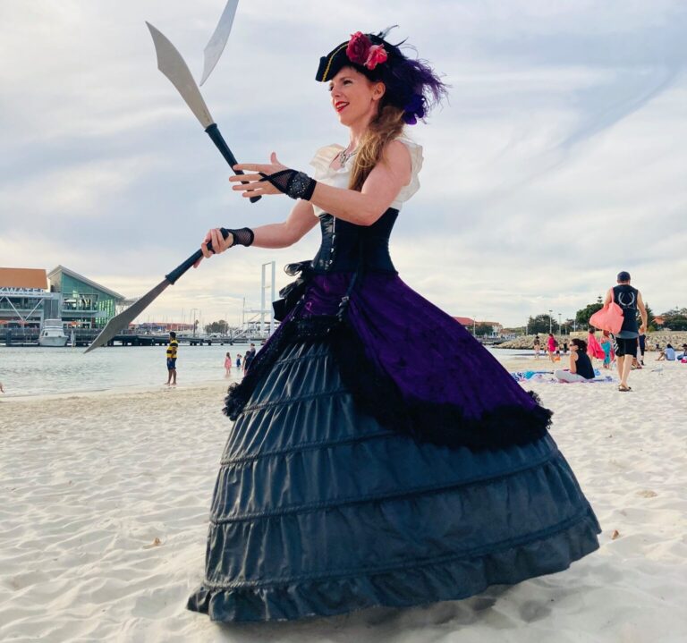 Gypsy Trix, roving entertainer in WA, photo 2