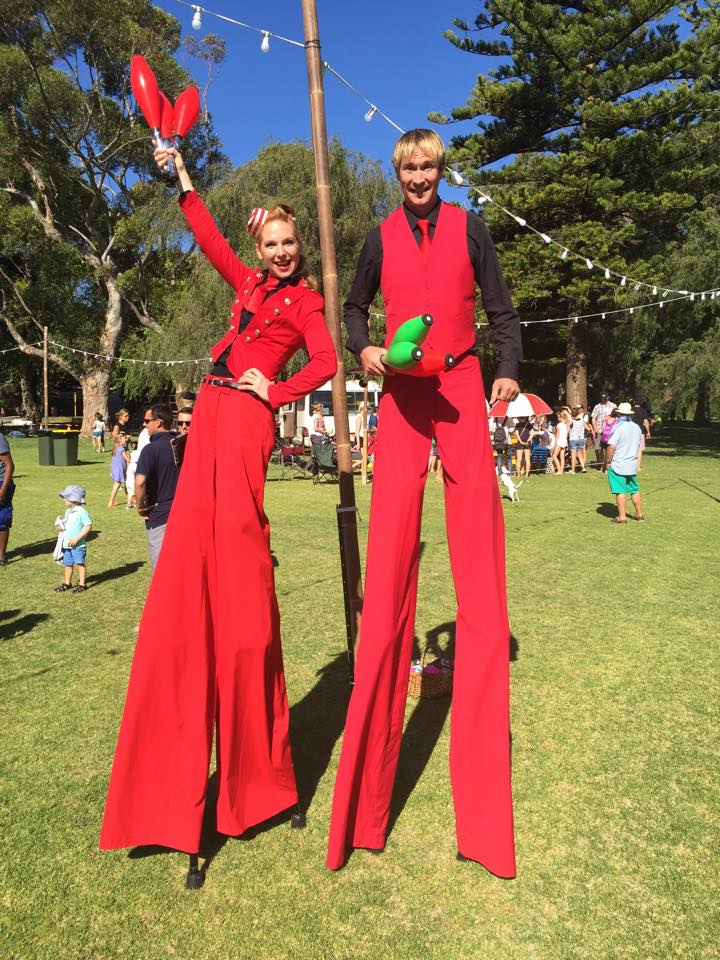 Cirque Carnival Stilt Walkers, live in WA