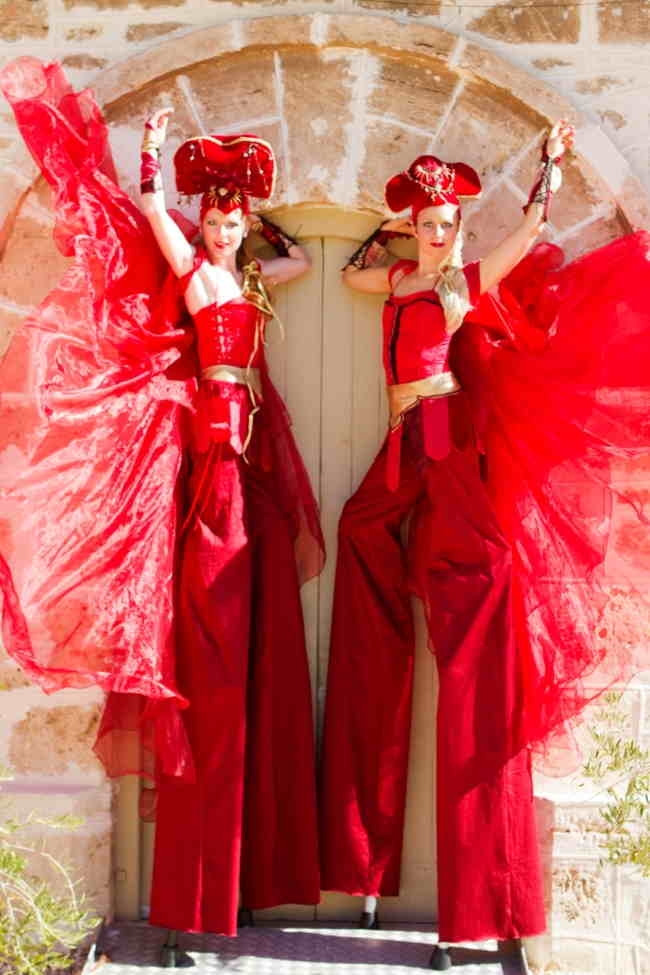 Flame Stilts, stilt walker in WA, photo 2