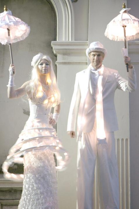 White Alight Stilts, stilt walker in WA