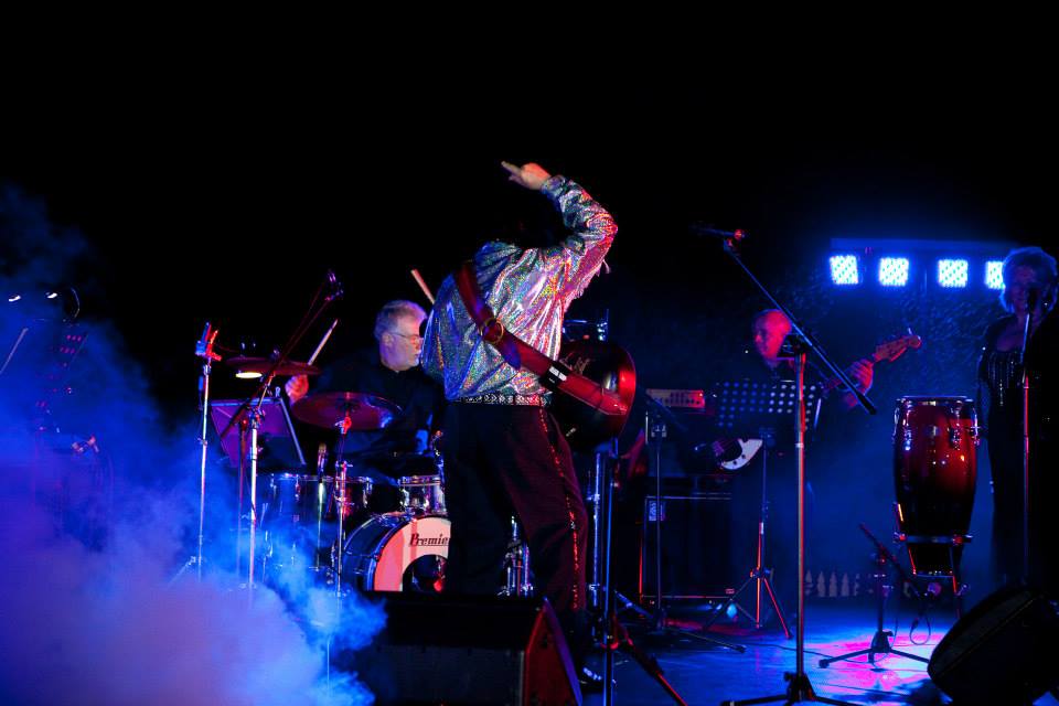 DIAMOND! Neil Diamond Tribute, tribute band in WA, photo 3